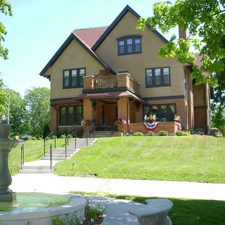 Westphal Mansion Inn Bed & Breakfast Hartford Εξωτερικό φωτογραφία
