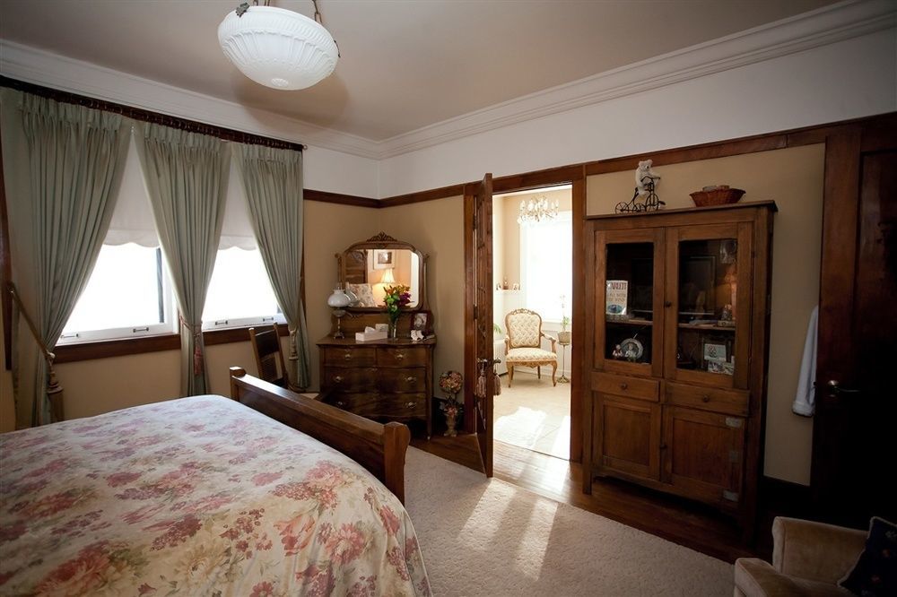 Westphal Mansion Inn Bed & Breakfast Hartford Εξωτερικό φωτογραφία