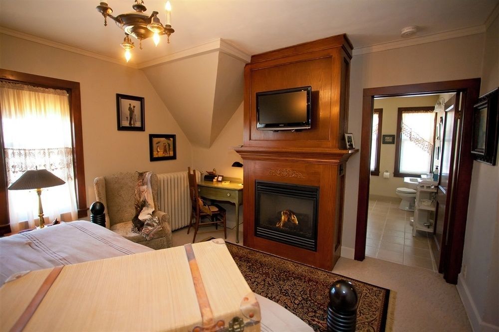 Westphal Mansion Inn Bed & Breakfast Hartford Εξωτερικό φωτογραφία