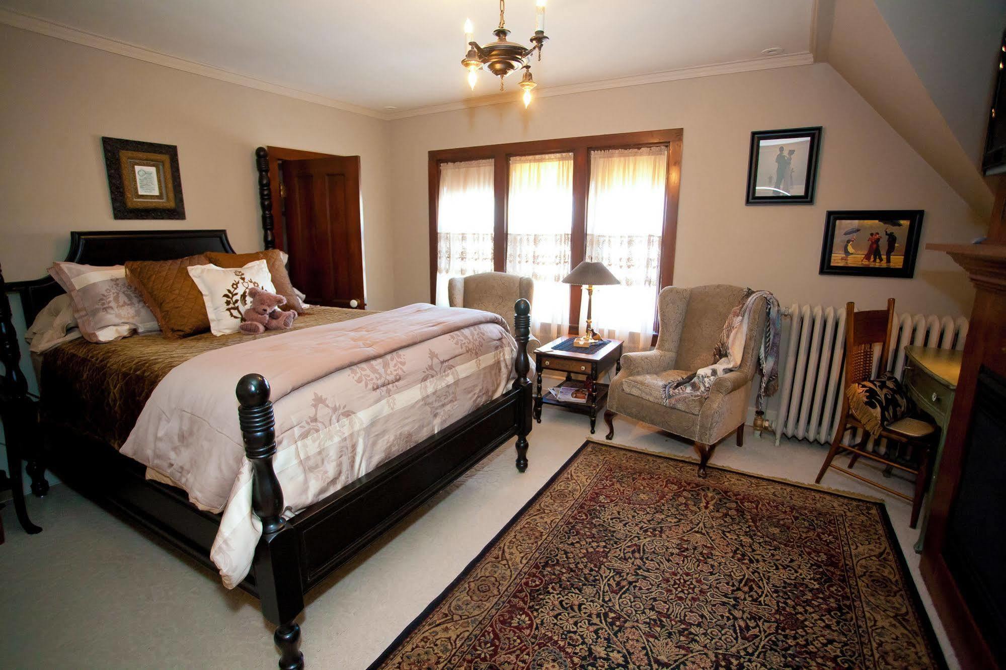 Westphal Mansion Inn Bed & Breakfast Hartford Εξωτερικό φωτογραφία