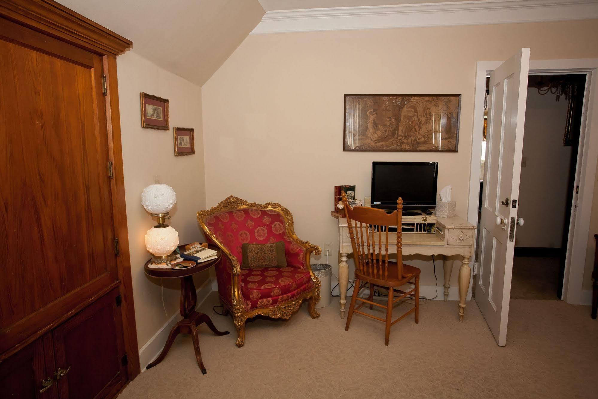 Westphal Mansion Inn Bed & Breakfast Hartford Εξωτερικό φωτογραφία