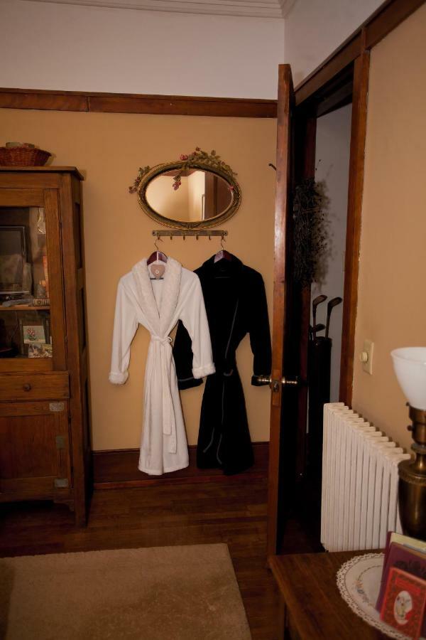 Westphal Mansion Inn Bed & Breakfast Hartford Εξωτερικό φωτογραφία